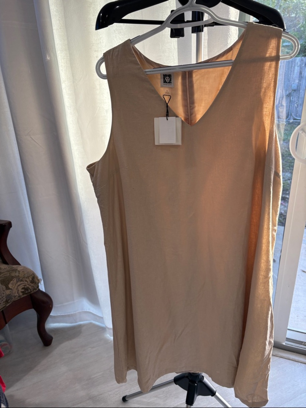 Anne Klein Neutral Beige V-Neck Sleeveless Shift Dress